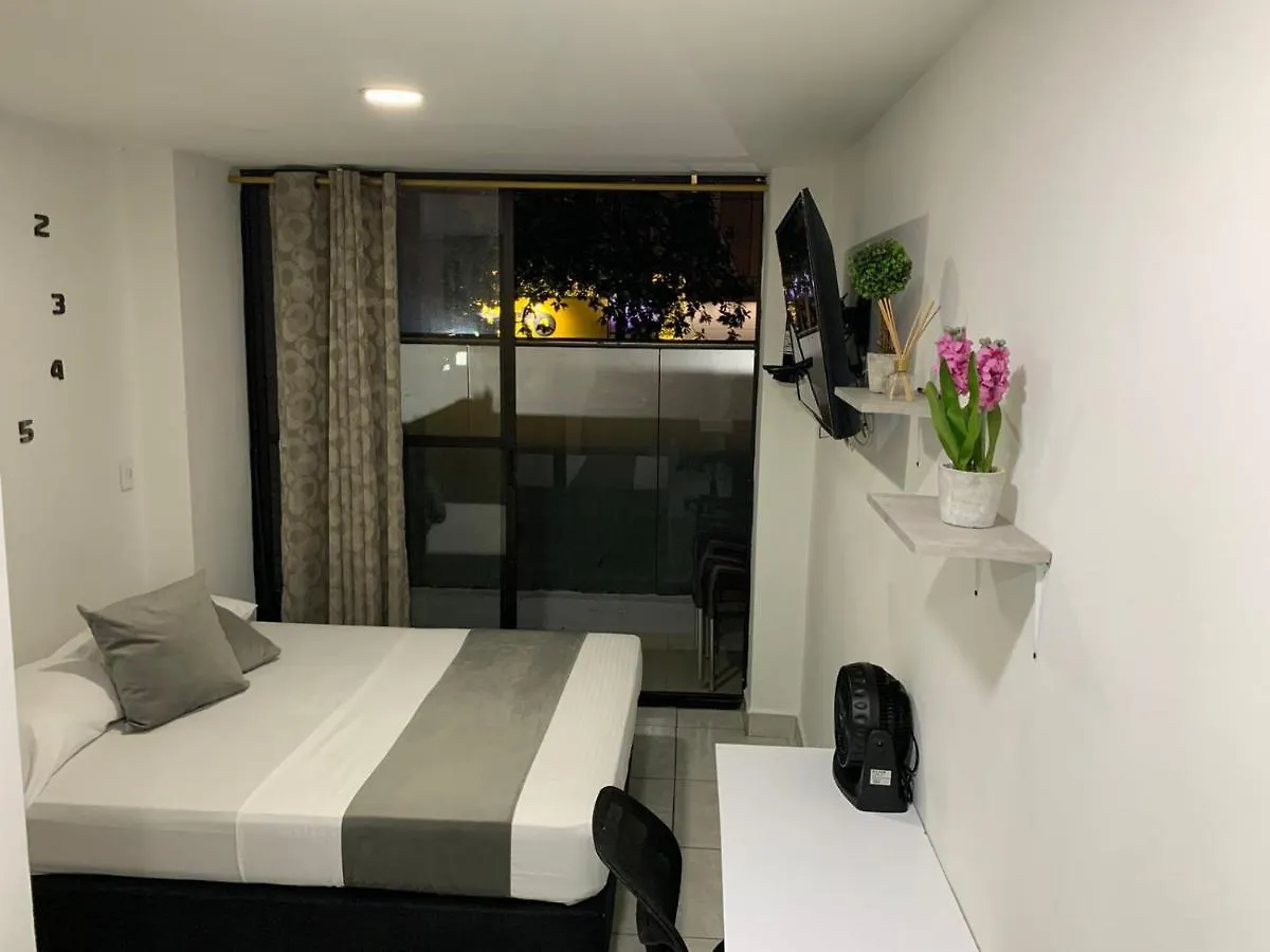 Apartamento Amoblado, En Medellin